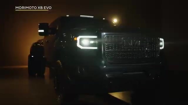 Close up of XB Evo DRL optic doubling as turn signal